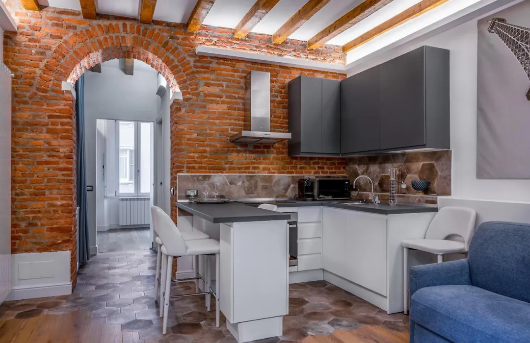 Unique Suite In Milan Center-1